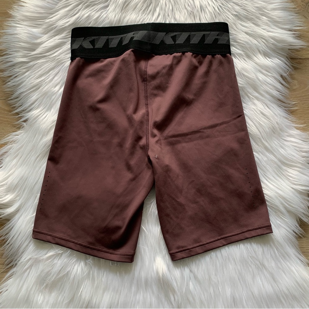 Kith Liz Shorts - Picture 7 of 12
